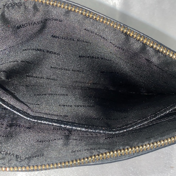 Michael’s Kors black saffiano wristlet - Picture 6 of 13